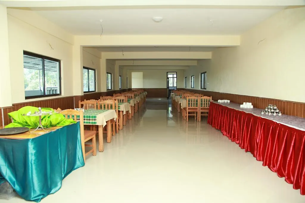 Hotel Munnar Black Forest Resort