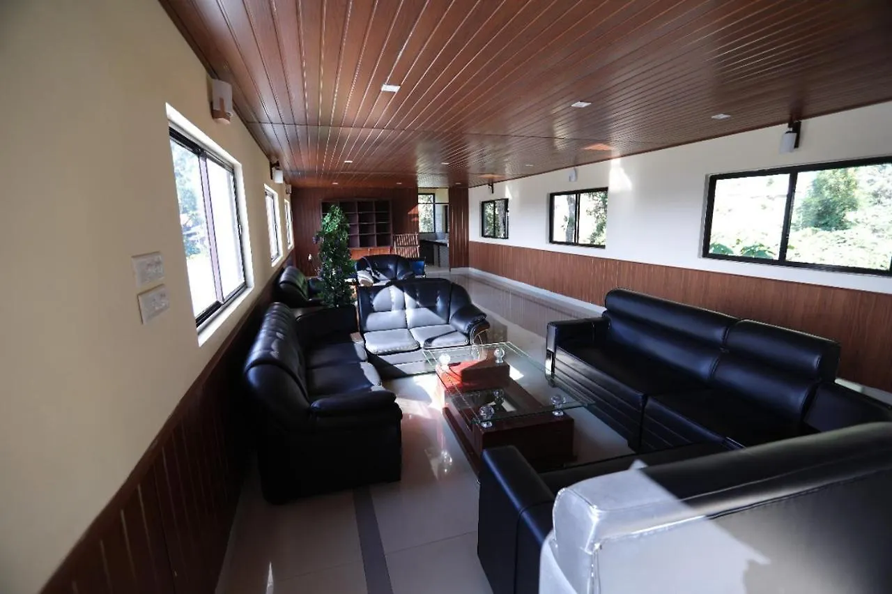 Hotel Munnar Black Forest Resort